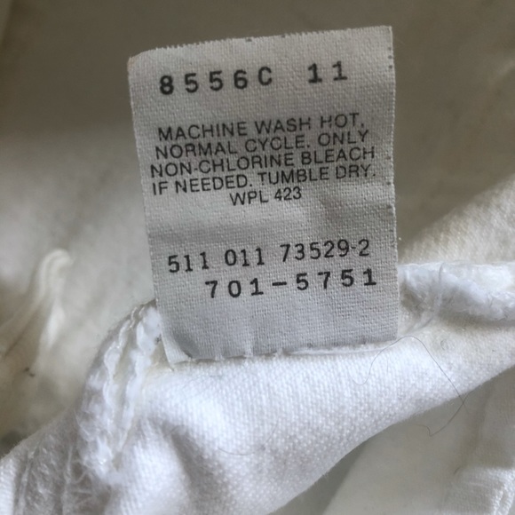 SOLD🌻MERC White 701 Vintage Levi’s - Picture 9 of 10